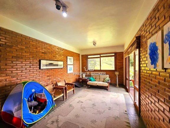 Imagem Casa à venda, 298 m² por R$ 2.250.000,00 - Albuquerque - Teresópolis/RJ