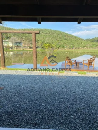 Imagem Chácara à venda em Balneário Piçarras-SC, com 3 dormitórios e 20.000 m² Adriano Carpes Imóveis vende