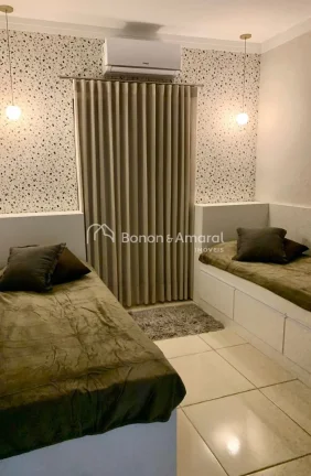Imagem DescriÃ§Ã£o do ImÃ³vel:

Ãrea ConstruÃ­da: 190 mÂ²
Ãrea do Terreno: 250 mÂ²
3 quartos (sendo 1 suÃ...