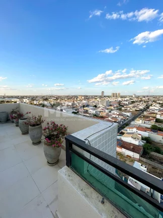 Imagem Cobertura de Alto Padrão à venda na Orla Vista panorâmica da cidade, 4 suítes