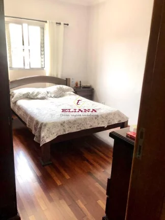 Imagem Sobrado à venda em São Paulo, Vila Guedes, com 3 quartos, 119m²