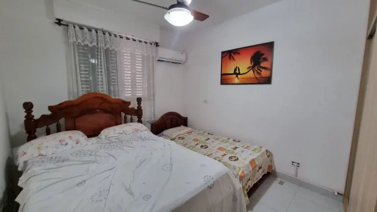 Imagem Apartamento à venda, 140 m² por R$ 700.000,00 - Pitangueiras - Guarujá/SP