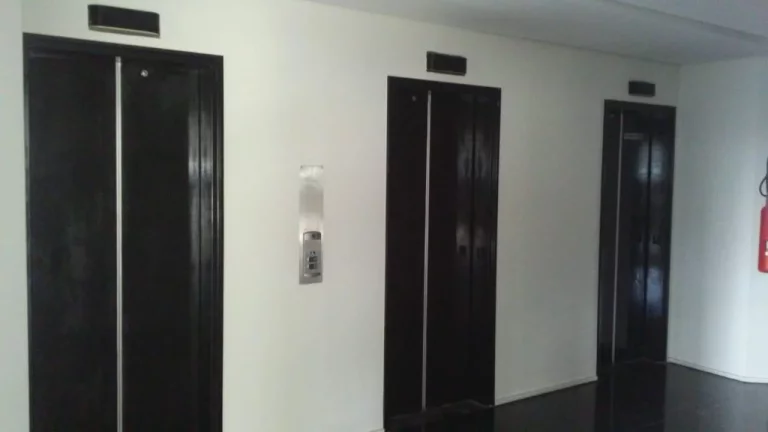 Imagem Conjunto comercial novo na Faria Lima - Parque Iguatemi