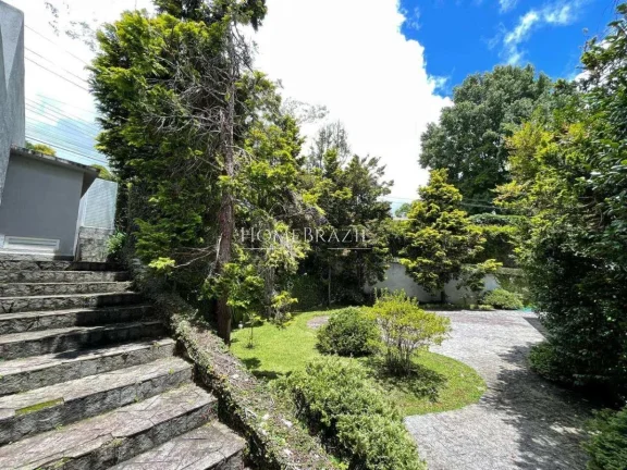 Imagem Casa à venda, com 4 quartos, 275m2