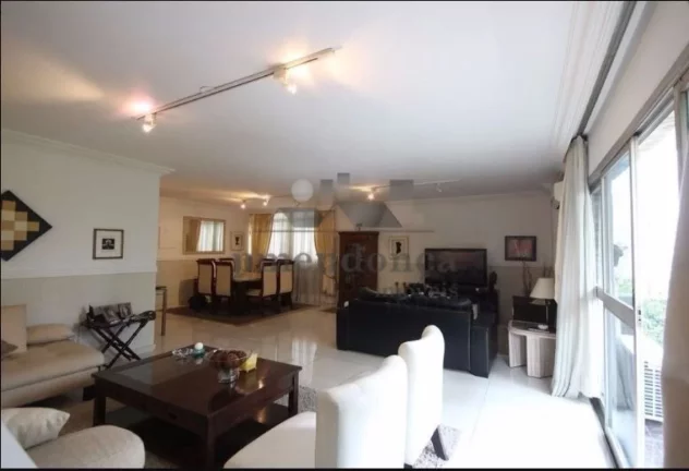 Imagem Apartamento reformado em Higienopolis com 240m² pronto para morar!
