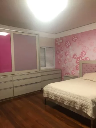 Imagem CASA EM BAIRRO NOBRE DE PASSOS/MG - ACEITA PERMUTA
