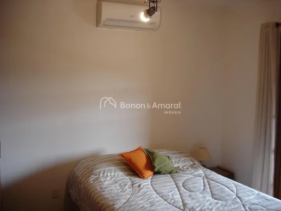 Imagem Casa à venda no Condomínio Terras do Caribe, em Valinhos, com 3 dormitórios, sendo 1 suíte. A re...