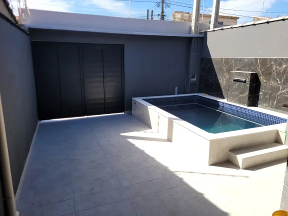 Imagem Casa para Venda em Itanhaém, Nova Itanhaém (Interior), 2 dormitórios, 1 suíte, 2 banheiros, 2 vagas