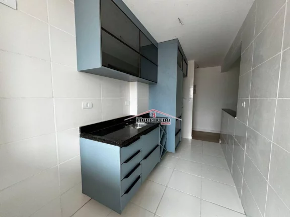 Imagem Apartamento com 2 dormitórios à venda, 68 m² por R$ 650.000,00 - Canto do Forte - Praia Grande/SP