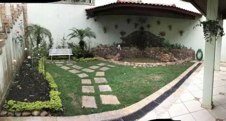 Imagem Casa para Venda em Ribeirão Pires, Suissa, 6 dormitórios, 5 suítes, 6 banheiros, 6 vagas