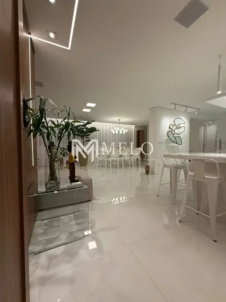 Imagem Oportunidade em BOA VIAGEM: 260m², 03qts, 01suite, 02 vagas/PORTEIRA FECHADA...