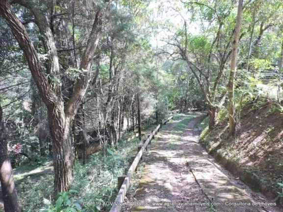 Imagem Casa com 3 dormitórios à venda, 385 m² - Granja Viana - Jandira/SP