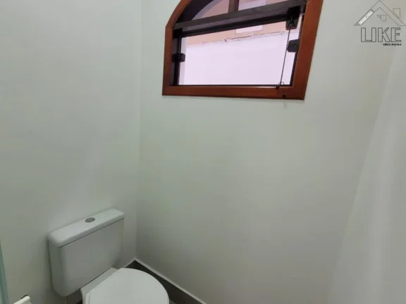 Imagem Casa à venda em São José dos Campos, Parque dos Ipês - 202.9m²