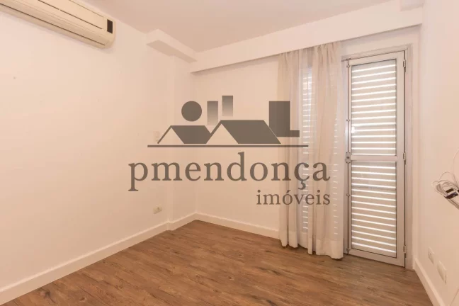 Imagem Apartamento em Pinheiros com 3 quartos (1 suíte) e 1 vaga, 106m2