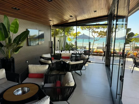 Imagem Apartamento Quadra mar á venda mobiliado decorado com 4 suítes 2 vagas em Itapema Meia Praia