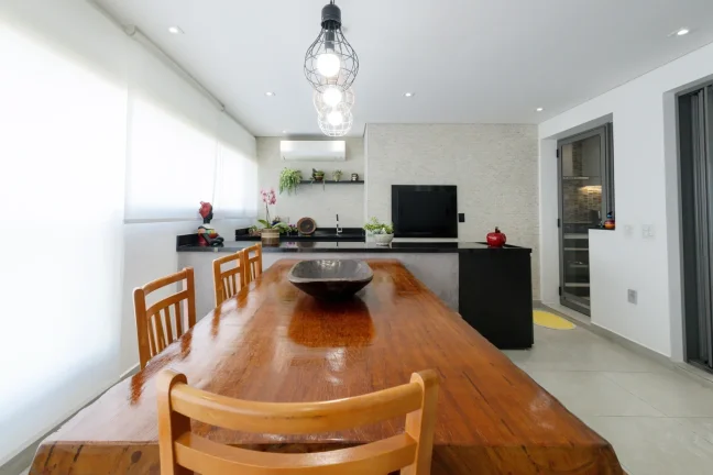 Imagem Apartamento 170M², 3Q, 3 Suítes, 4 Banheiros, 3 Vagas, 1 Lavabo, Closet, Varanda Gourmet, Academia, Piscina, Salão de Festas e Jogos, Sauna, Quadra.