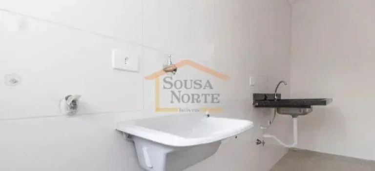Imagem Apartamento aconchegante à venda na Água Fria, 2 dormitórios, 1 banheiro, varanda, área de servi...