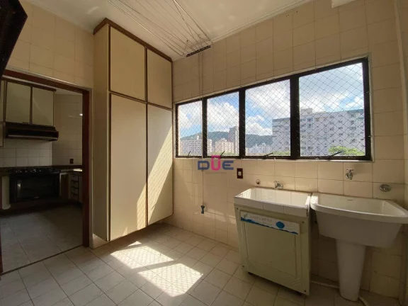 Imagem Apartamento com 3 dormitórios sendo 1 suite, de frente, lazer completo e vaga demarcada. À venda, 140 m² por R$ 817.000 - Campo Grande - Santos/SP