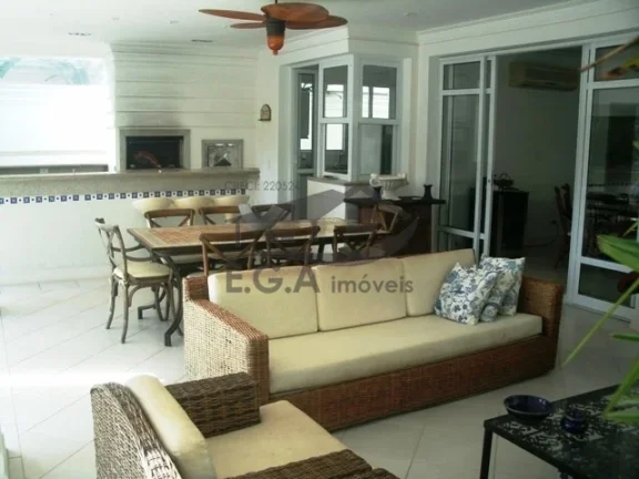 Imagem CASA NA PRAIA DA BALEIA