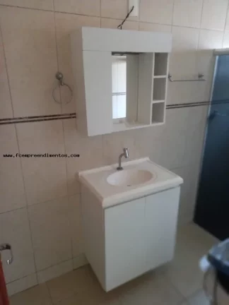 Imagem Casa para Venda em Limeira, Parque Residencial ANAVEC, 2 dormitórios, 1 suíte, 2 banheiros, 2 vagas