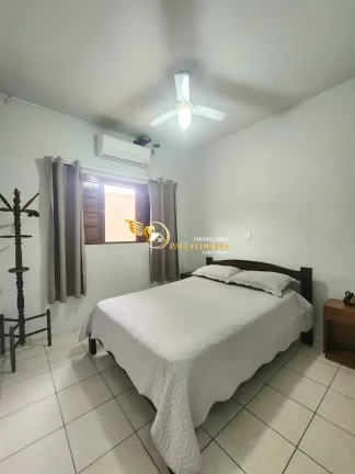 Imagem CASA À VENDA, 5 MINUTOS DA PRAIA GRANDE NA ESTUFA 2 UBATUBA SP