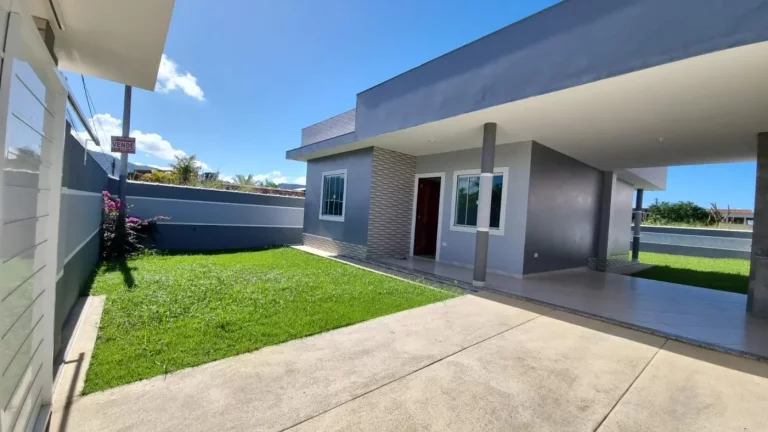 Imagem Casa para Venda em Saquarema, JACONE, 2 dormitórios, 1 banheiro, 4 vagas