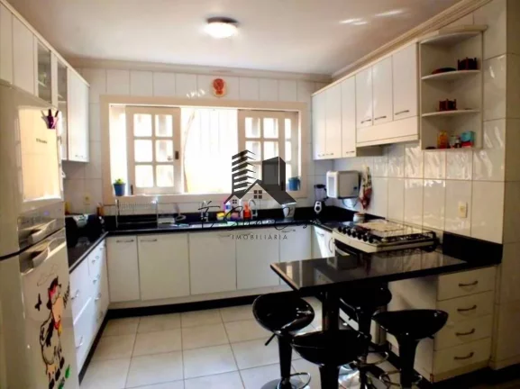 Imagem Casa com 6 quartos, 617 m² - São Luiz - Belo Horizonte/MG
