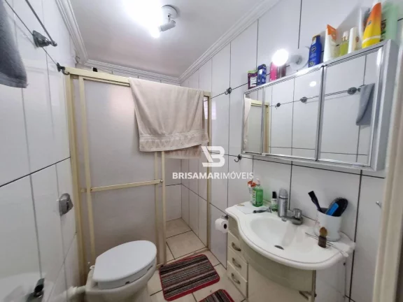 Imagem PITANGUEIRAS- UMA QUADRA DO MAR , 01 VAGA DE GARAGEM NO PRÉDIO.