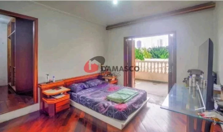 Imagem Sobrado à venda 3 Quartos, 1 Suite, 2 Vagas, 350M², Santa Maria, São Caetano do Sul - SP
