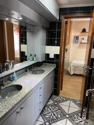 Imagem Apartamento à venda no Tatuap?(C), 126m com 3 dormitórios sendo 1 suíte; 2 banheiros, sala com 2 ambientes, sacada integrada com a sala, lavabo, ampla cozinha, lavanderia, dep. de empregada. 2 vagas na garagem,