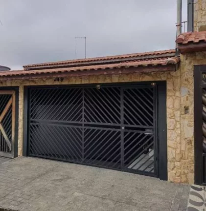 Imagem Casa Assobradada Corredor Lateral 8 vagas 3 Dormitorios Sendo 1 Suíte