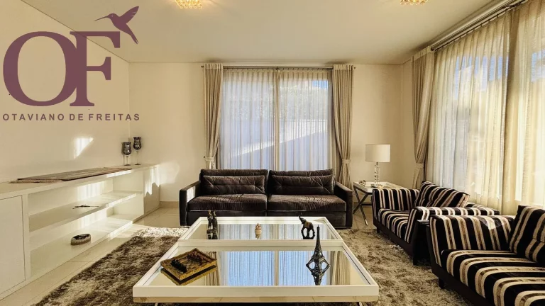 Imagem Casa no condomínio Quinta das Paineiras - 1099m² - 4 Suítes - Jundiaí/SP