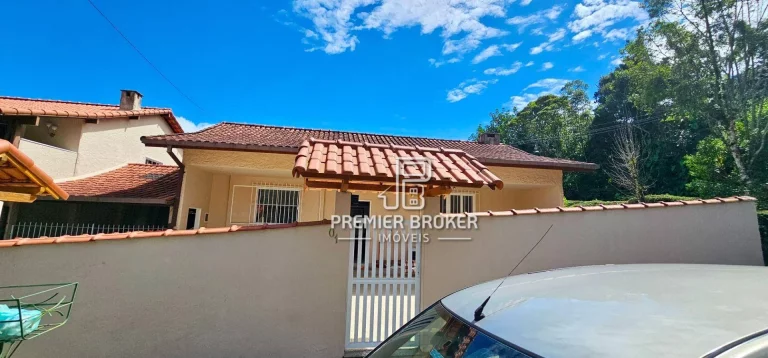 Casa à venda, 144 m² por R$ 800.000,00 - Comary - Teresópolis/RJ