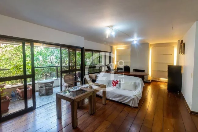 Imagem Apartamento com 3 suítes para alugar, 190 m² - Itaim