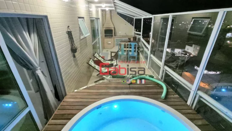 Imagem Cobertura Semimobiliada com 3 dormitórios à venda, 192 m² por R$ 950.000 - Braga - Cabo Frio/RJ