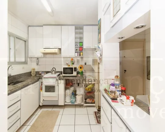 Imagem Apartamento com living para 2 ambientes, lavabo, 3 dormitórios sendo 1 suíte, banheiro social, coz...