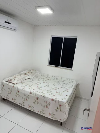 Imagem VENDO CASA 2/4 - CONDOMÍNIO FECHADO