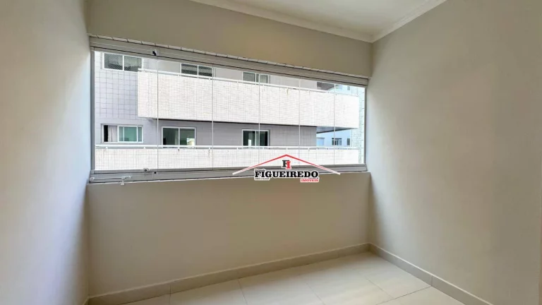 Imagem Apartamento com 2 dormitórios à venda, 80 m² por R$ 422.000,00 - Tupi - Praia Grande/SP