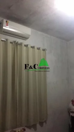Imagem Casa para Venda em Limeira, Centro, 3 dormitórios, 1 banheiro, 1 vaga