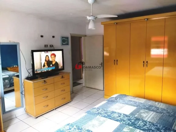 Imagem Sobrado à venda 3 Quartos, 2 Vagas, 149M², Nova Gerty, São Caetano do Sul - SP