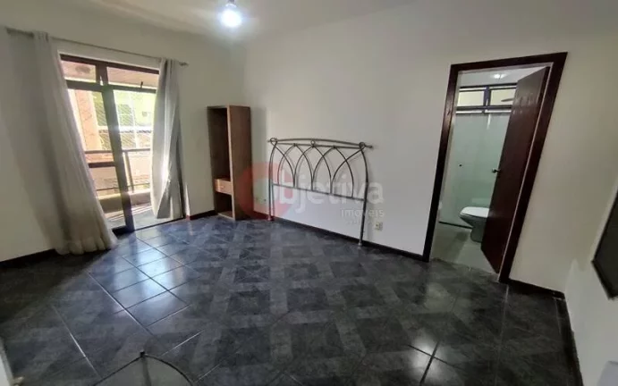 Imagem Cobertura com 3 dormitórios para locação fixa no Centro de Cabo Frio/RJ