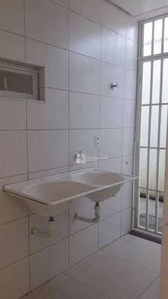 Imagem ÁGIO: casa duplex, 3 dormitórios à venda por R$ 170.000,00 / SALDO DEVEDOR: R$ 325.237,81 - Condomínio VILLA BEETHOVEN - Uruguai - Teresina/PI