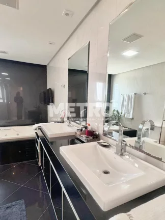 Imagem Apartamento à venda na Orla com 4 suítes, Mobiliado, Planejados, Petrolina-PE