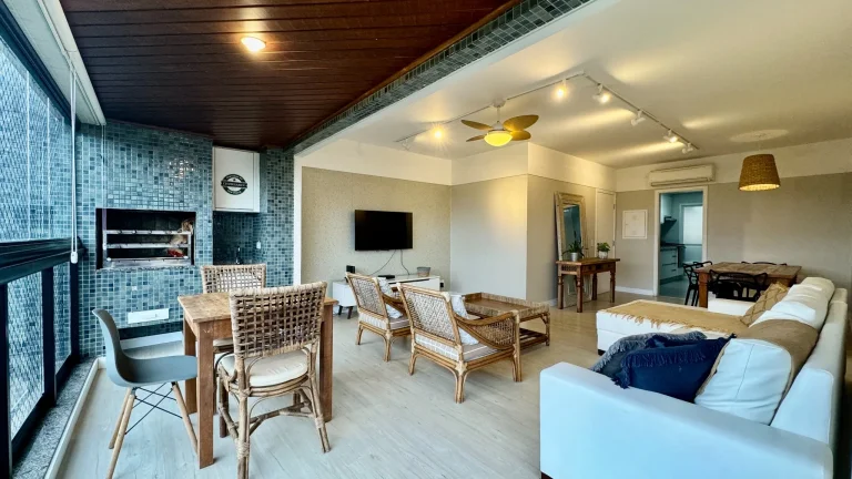 Imagem Imperdível: Apartamento à Venda em Riviera de São Lourenço Módulo 06 3 Quartos, 1 Suíte, 2 Salas, 2 Vagas de Garagem, 104m² Área.