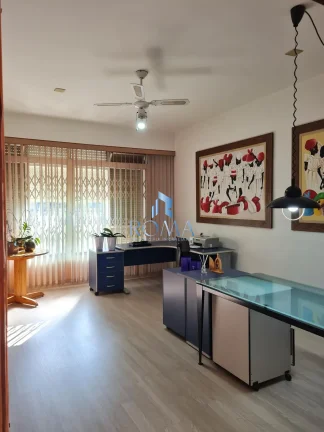 Imagem Casa 3 dormitórios à venda Patronato Santa Maria/RS