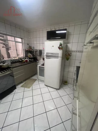 Imagem Sobrado Jardim Maria Virgínia - 80 m² - 3 Dormitorios