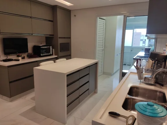 Imagem Apartamento 165 M², 3Q, 3 suítes, 4 banheiros, 3 vagas, piscina, piscina aquecida, churrasqueira, academia, salão de festas, salão de jogos, lavabo.
