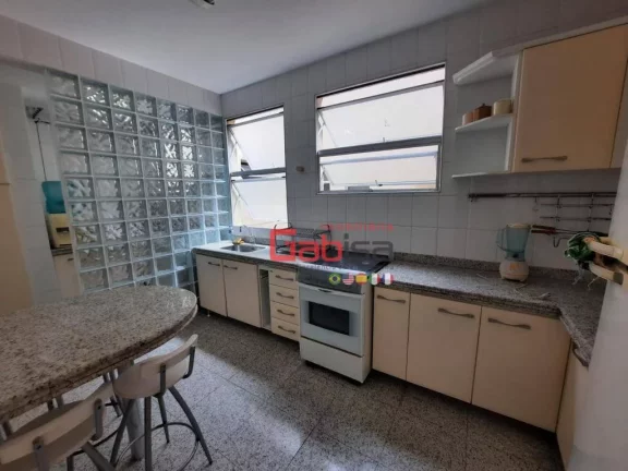 Imagem Apartamento com 3 dormitórios à venda, 105 m² por R$ 960.000,00 - Centro - Cabo Frio/RJ