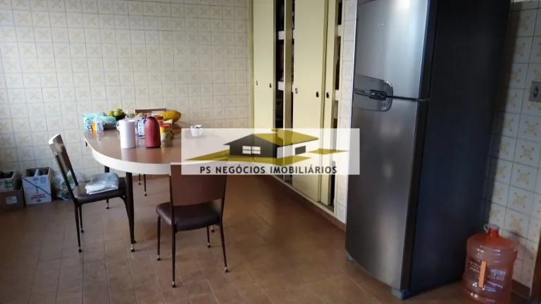 Imagem Casa Padrão no Jardim da Glória