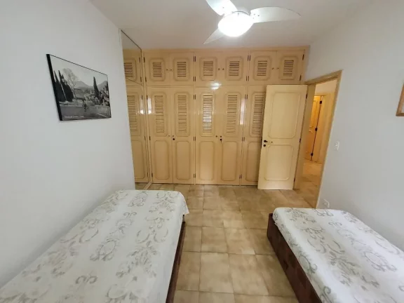 Imagem Apartamento à venda, 216 m² - Pitangueiras - Guarujá/SP